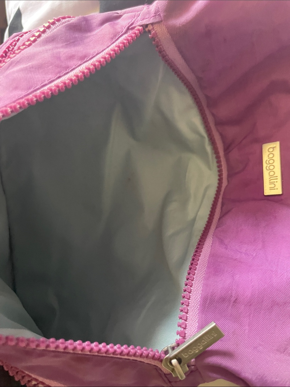 Baggallini Plum Crossbody with Multiple Zip Pockets - Picture 5 of 9